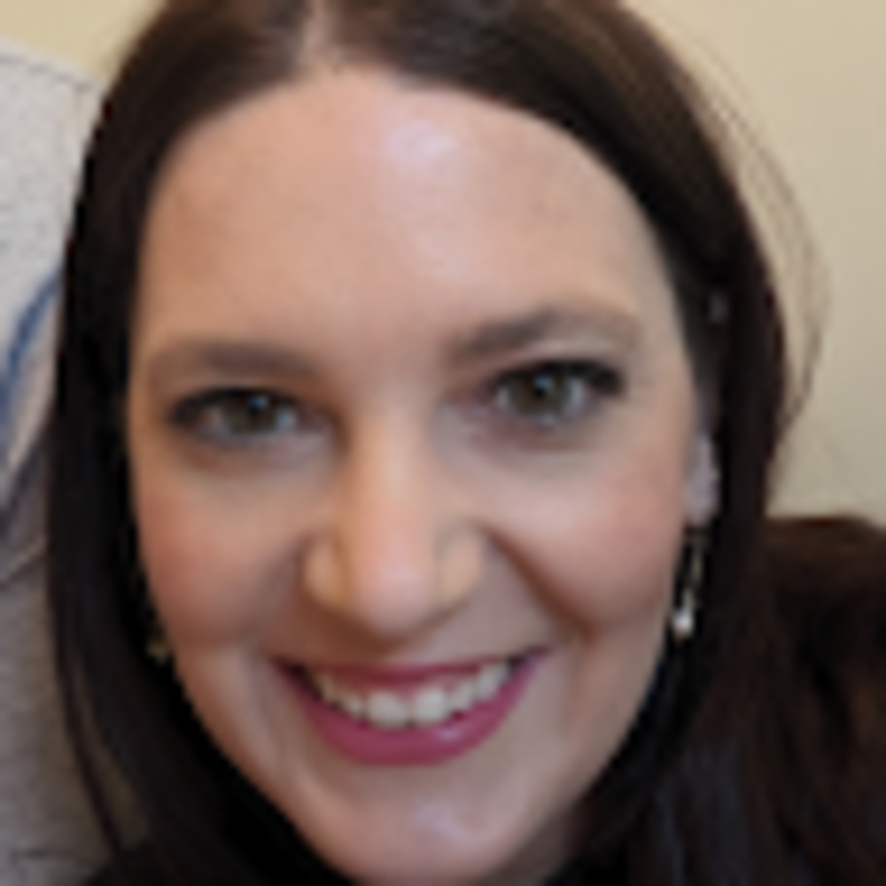 Meet your Posher, Carolyn
